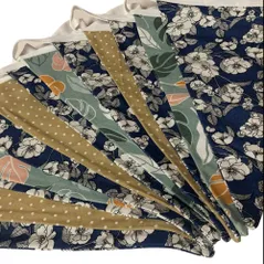 Bunting Fly the Flower