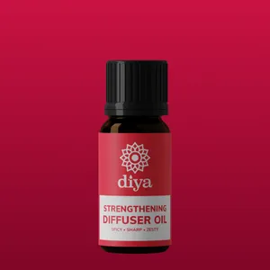 Strengthening diffuser oil (10ml) creating a warm, cleansing and immunity-supporting aromatherapy boost.