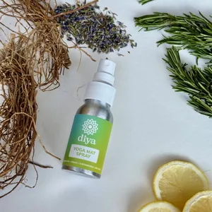 yoga mat spray