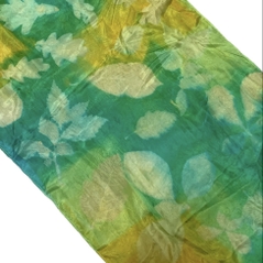teed off scarf close up