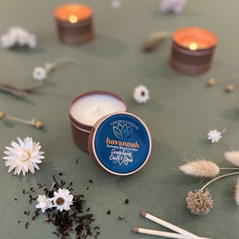 Sandalwood Oudh and Spice Beeswax blend candle