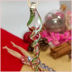 Green glass icicle decoration