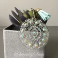 crystal keyringhenn