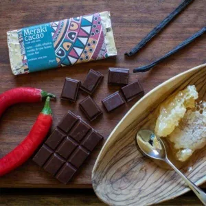 Raw Cacao Bar with  Chilli, Allspice, Vanilla and Honey