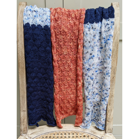 Reversible Merino wool bubble scarves